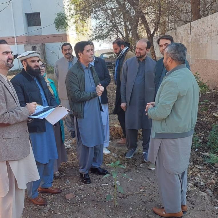 Hospital Director Dr. Iftikhar Ullah Visits Emergency Department of Khalifa Gul Nawaz Teaching Hospital